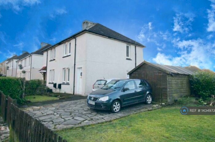 2 Bedroom Semi-Detached House To Rent In Springhead Road, Shotts, ML7