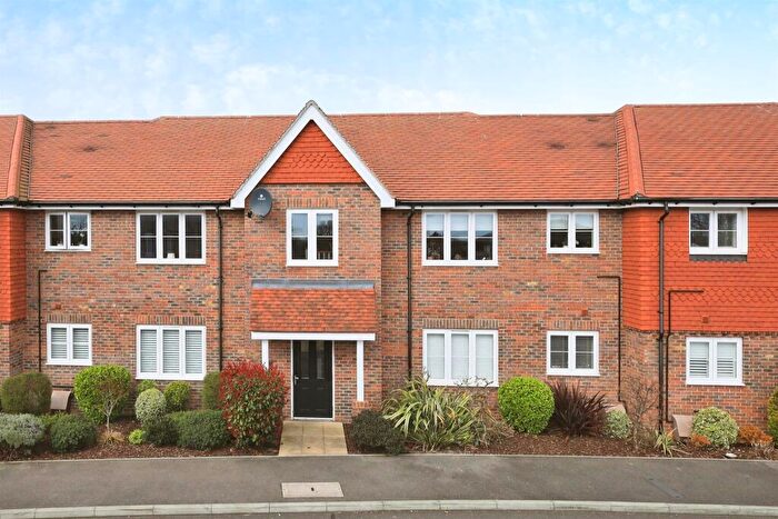 2 Bedroom Flat For Sale In Danforth Way, Ringmer, Lewes, BN8