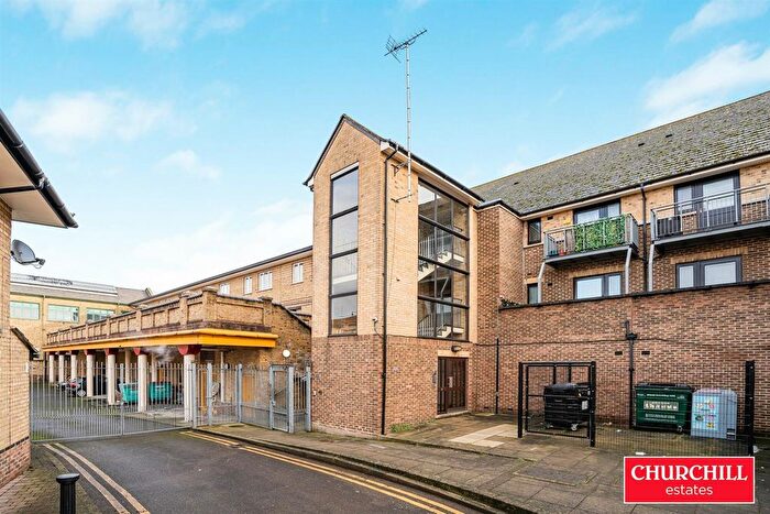 1 Bedroom Flat For Sale In Peppermint Place, Leytonstone, E11