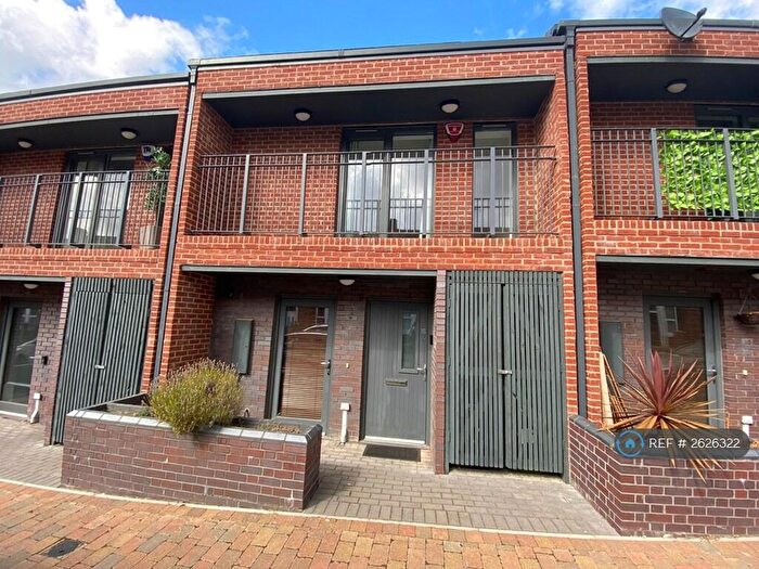 3 Bedroom Terraced House To Rent In Macadam Street, Gateshead, NE8