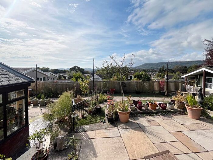 3 Bedroom Detached Bungalow For Sale In Osprey Close, Neath, SA10