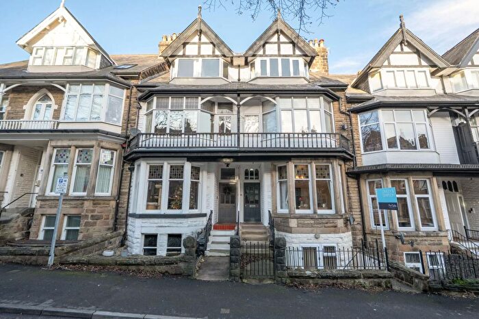 1 Bedroom Flat For Sale In Belmont Road, Harrogate, HG2