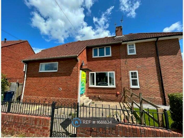 2 Bedroom Semi-Detached House To Rent In Beamish Gardens, Gateshead, NE9