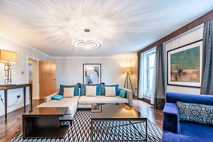 2 Bedroom Flat To Rent In Stanhope Gardens, London, SW7