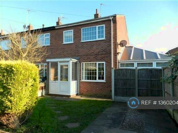 3 Bedroom Terraced House To Rent In Parkstone Avenue, Rainworth, Mansfield, NG21