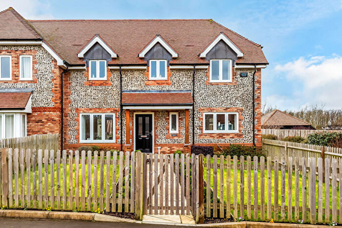 3 Bedroom Semi-Detached House For Sale In Tillingdown Lane, Woldingham, Caterham, Surrey, CR3