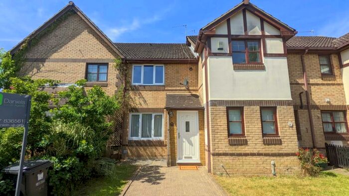2 Bedroom Terraced House To Rent In Collingwood Drive, London Colney, St. Albans, AL2