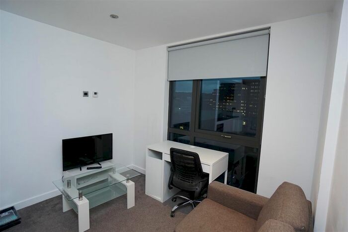 Studio To Rent In The Printworks, Headford Street, Sheffield, South Yorkshire, S3
