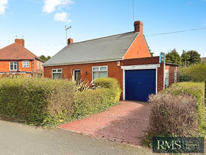 2 Bedroom Bungalow For Sale In King George Road, Newcastle Upon Tyne, NE3