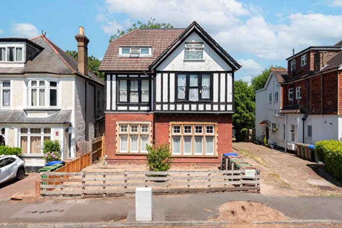 1 Bedroom Apartment For Sale In Egmont Road, Sutton, SM2
