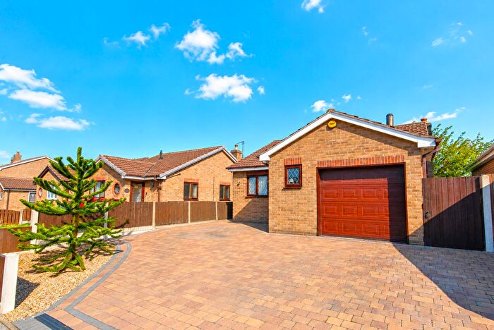 2 Bedroom Detached Bungalow For Sale In Grange View, Harworth, Doncaster, DN11