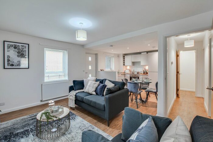 1 Bedroom Flat To Rent In Kirk Beston Close, Cross Heath Grove, Leeds LS11