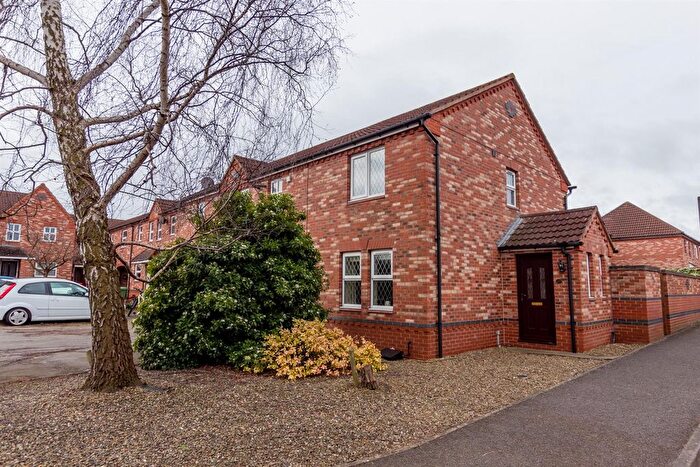 2 Bedroom Detached House To Rent In Aldborough Way, York, YO26
