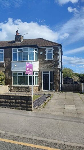3 Bedroom Semi-Detached House To Rent In Galloway Lane, Pudsey, LS28