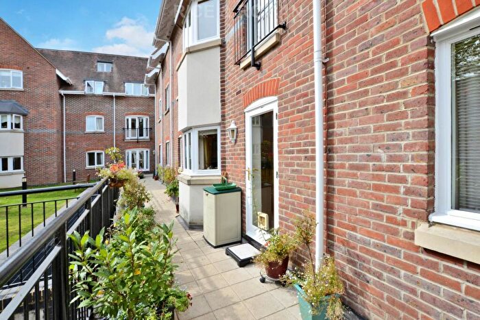 2 Bedroom Retirement Property For Sale In Manor Place, Walton On Thames, KT12