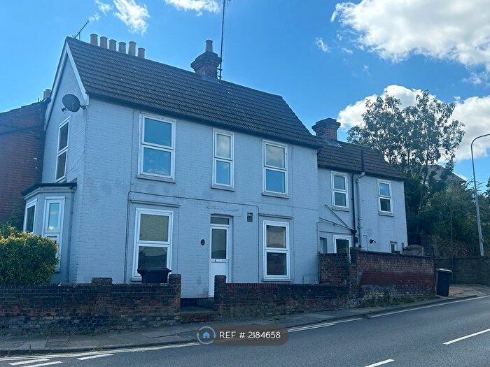 3 Bedroom Semi-Detached House To Rent In Belstead Road, Ipswich, IP2