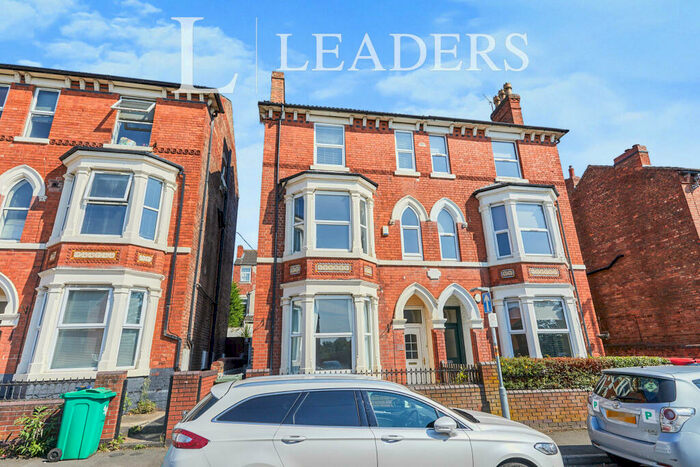 5 Bedroom Semi-Detached House To Rent In Noel Street, NG7