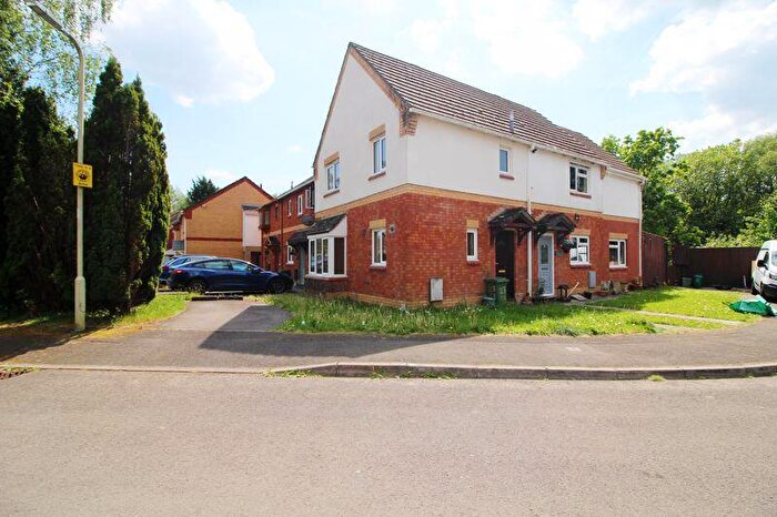2 Bedroom End Of Terrace House For Sale In Clos Aneurin, Rhydyfelin, Pontypridd, CF37