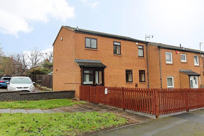 3 Bedroom Town House For Sale In Pendlebury Drive, Leicester, LE2