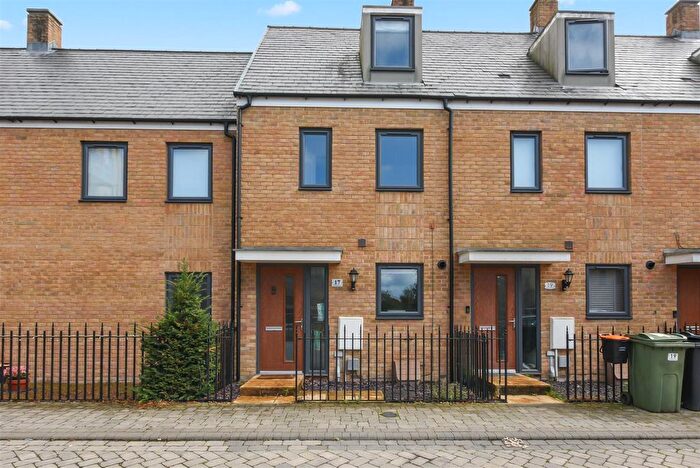 3 Bedroom Terraced House For Sale In Whatman Drive, Maidstone, ME14