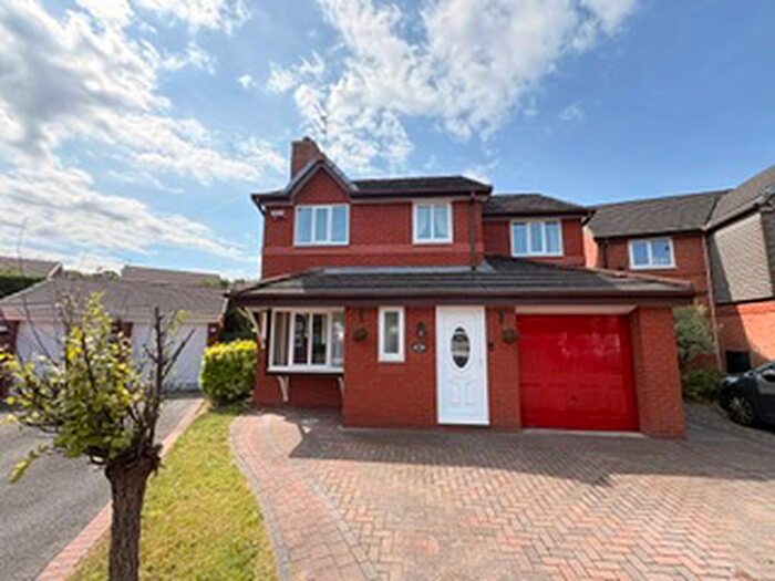 4 Bedroom Detached House To Rent In The Copse, Liverpool, L18