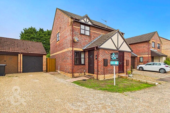 2 Bedroom Semi-Detached House To Rent In Spruce Crescent, Poringland, Norwich, NR14