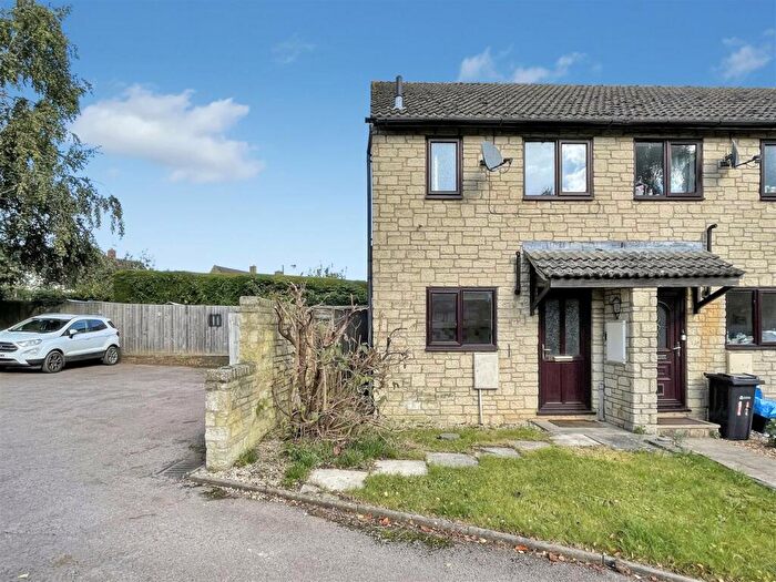 2 Bedroom End Of Terrace House For Sale In Castle Gardens, Chipping Campden, GL55