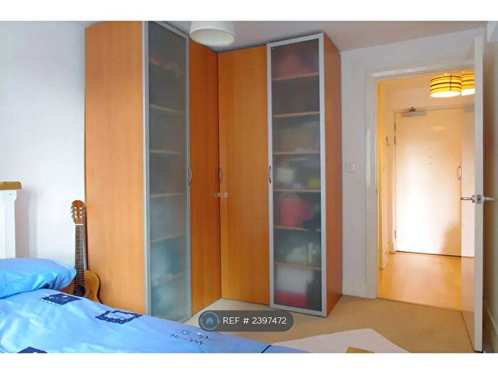 1 Bedroom Flat To Rent In Westminster Bridge Road, London, SE1