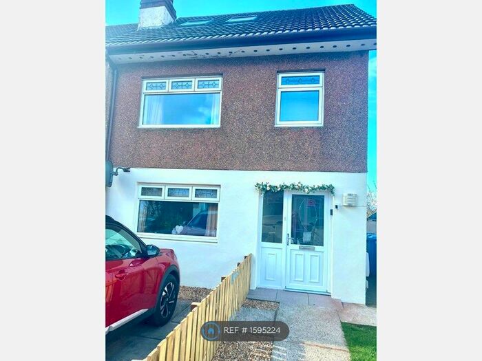 3 Bedroom Semi-Detached House To Rent In Duffield Dr, Largs, KA30