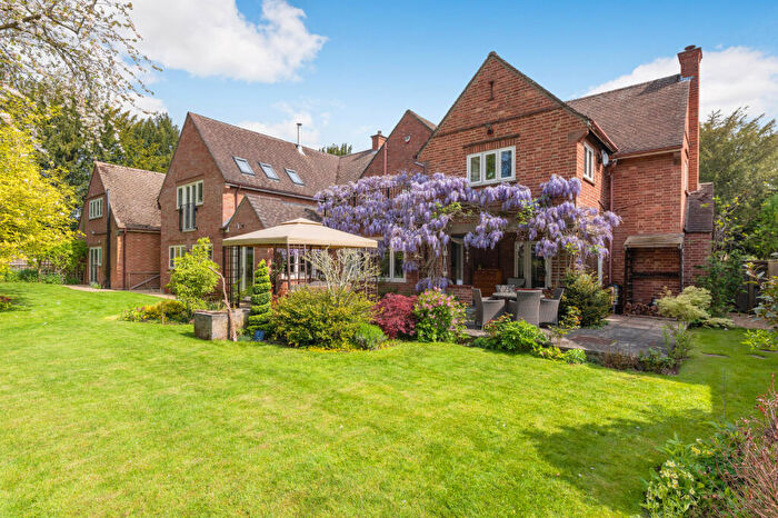 5 Bedroom Detached House For Sale In Old Houghton Road, Hartford, Huntingdon, Cambridgeshire, PE29