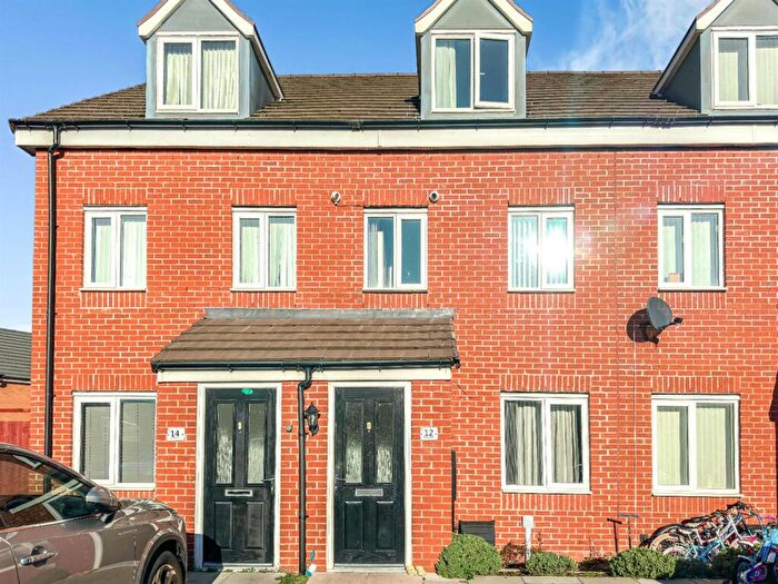 3 Bedroom Town House For Sale In Ludiana Close, Coventry ** Three Storey Townhouse **, CV6