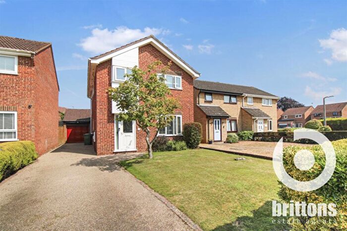 4 Bedroom Detached House For Sale In Hayfield Road, North Wootton, King's Lynn, PE30