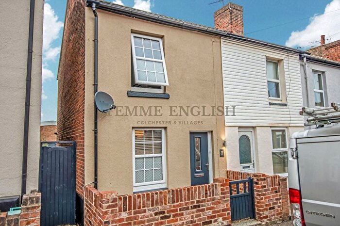 2 Bedroom End Terrace House For Sale In Kendall Road, Colchester, CO1