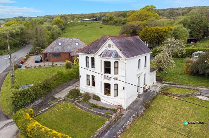 3 Bedroom Detached House For Sale In Nantyglyn Road, Glanamman, Ammanford, SA18
