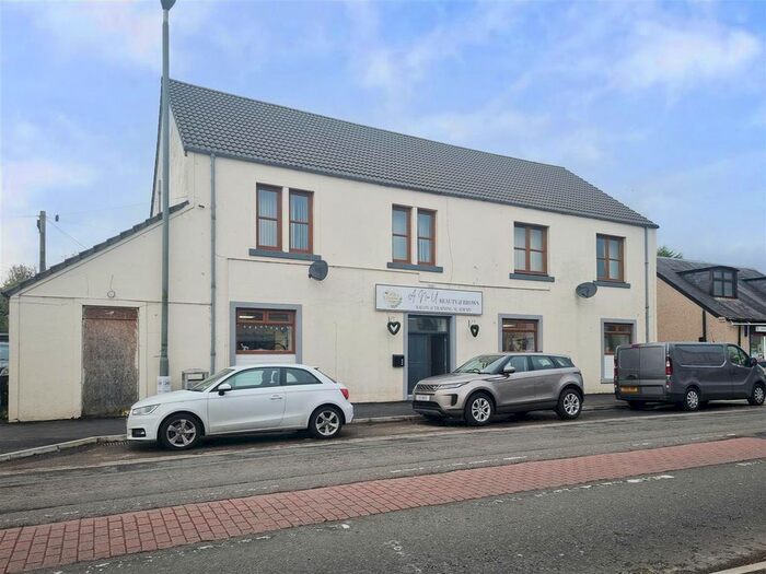 2 Bedroom Flat For Sale In B Main Street, Plean, FK7