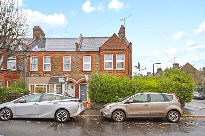 2 Bedroom Flat To Rent In Hibbert Road, Walthamstow, E17