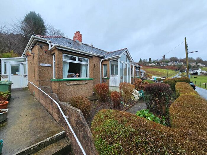 3 Bedroom Bungalow For Sale In Glyn Ebbw, Pantddu Field, Aberbeeg, Abertillery, Gwent, NP13