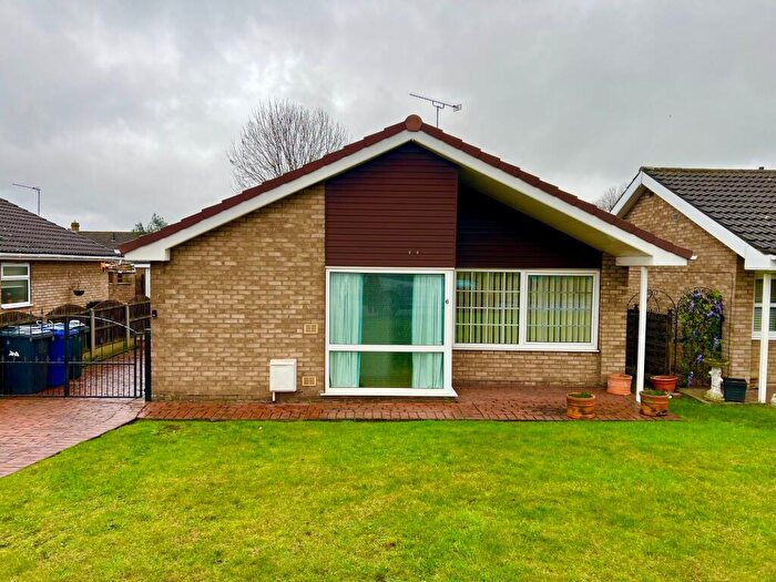 3 Bedroom Detached Bungalow For Sale In Myrtle Grove, Auckley, DN9