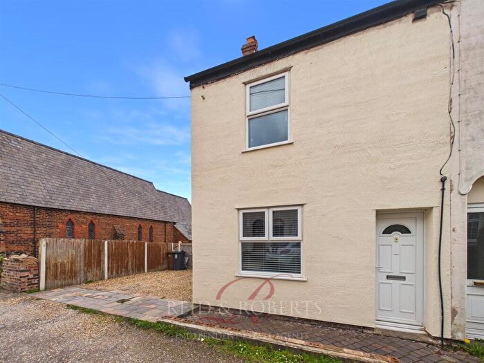 2 Bedroom Semi Detached House For Sale In Lambs Lane, Buckley, CH7