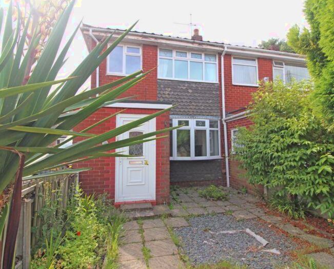 3 Bedroom Semi-Detached House To Rent In Moor Road, Wigan, WN5