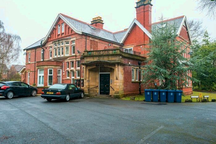 2 Bedroom Flat To Rent In Junction Lane, Burscough, Ormskirk, L40