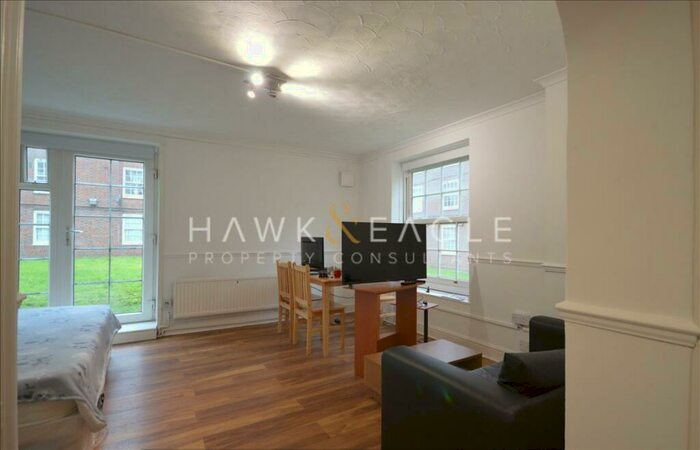 1 Bedroom Flat To Rent In Baxter House, Bromley High Street, London, E3