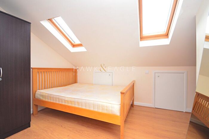 3 Bedroom Property To Rent In Steels Lane, London, Greater London., E1