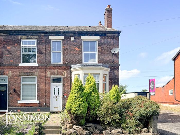 3 Bedroom Terraced House For Sale In Holcombe Road, Greenmount, Bury, BL8