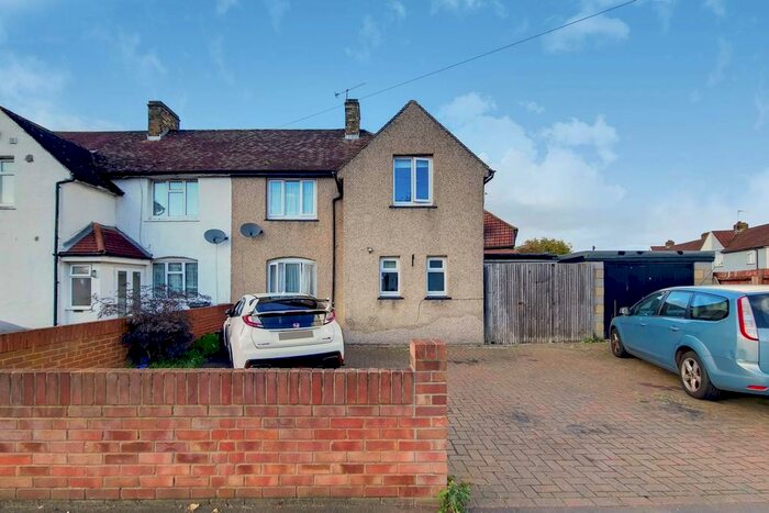 4 Bedroom Semi-Detached House To Rent In Crane Avenue, Isleworth, TW7