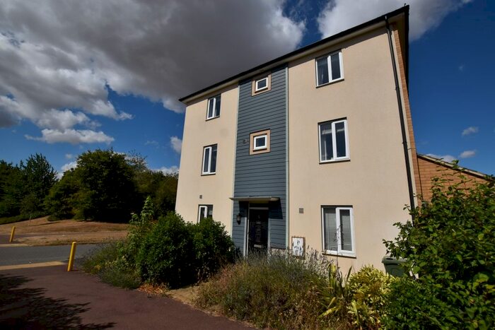 4 Bedroom Terraced House To Rent In Carter Grove, Wolverton, Milton Keynes, MK12