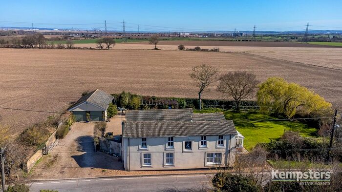 5 Bedroom Detached House For Sale In Blue Anchor Lane, West Tilbury, Tilbury, RM18