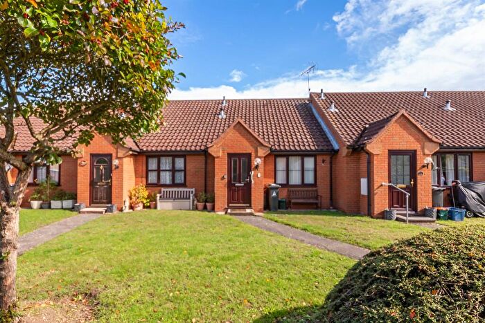 1 Bedroom Terraced Bungalow For Sale In Crescent Court, Heybridge, Maldon, CM9