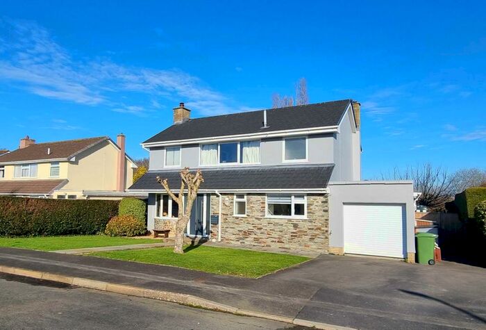 4 Bedroom Detached House For Sale In Shepherds Meadow, Abbotsham, EX39