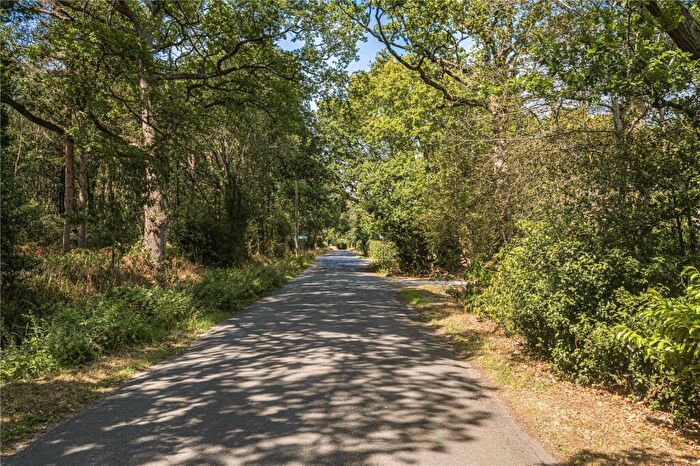 4 Bedroom Bungalow For Sale In Island Farm Road, Ufton Nervet, Reading, RG7